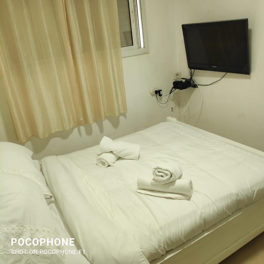 סוויטה של אלון Daire Arad Dış mekan fotoğraf